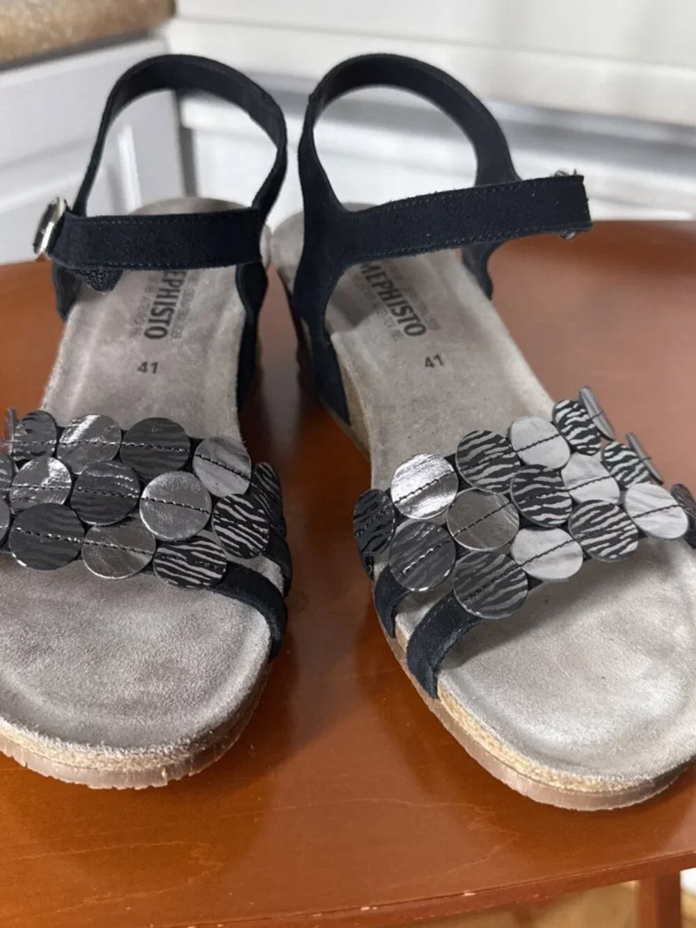 Mephisto Matilde Sandal Womens size 41/ 9.5-10 Black Wedge Heel Comfortable $279